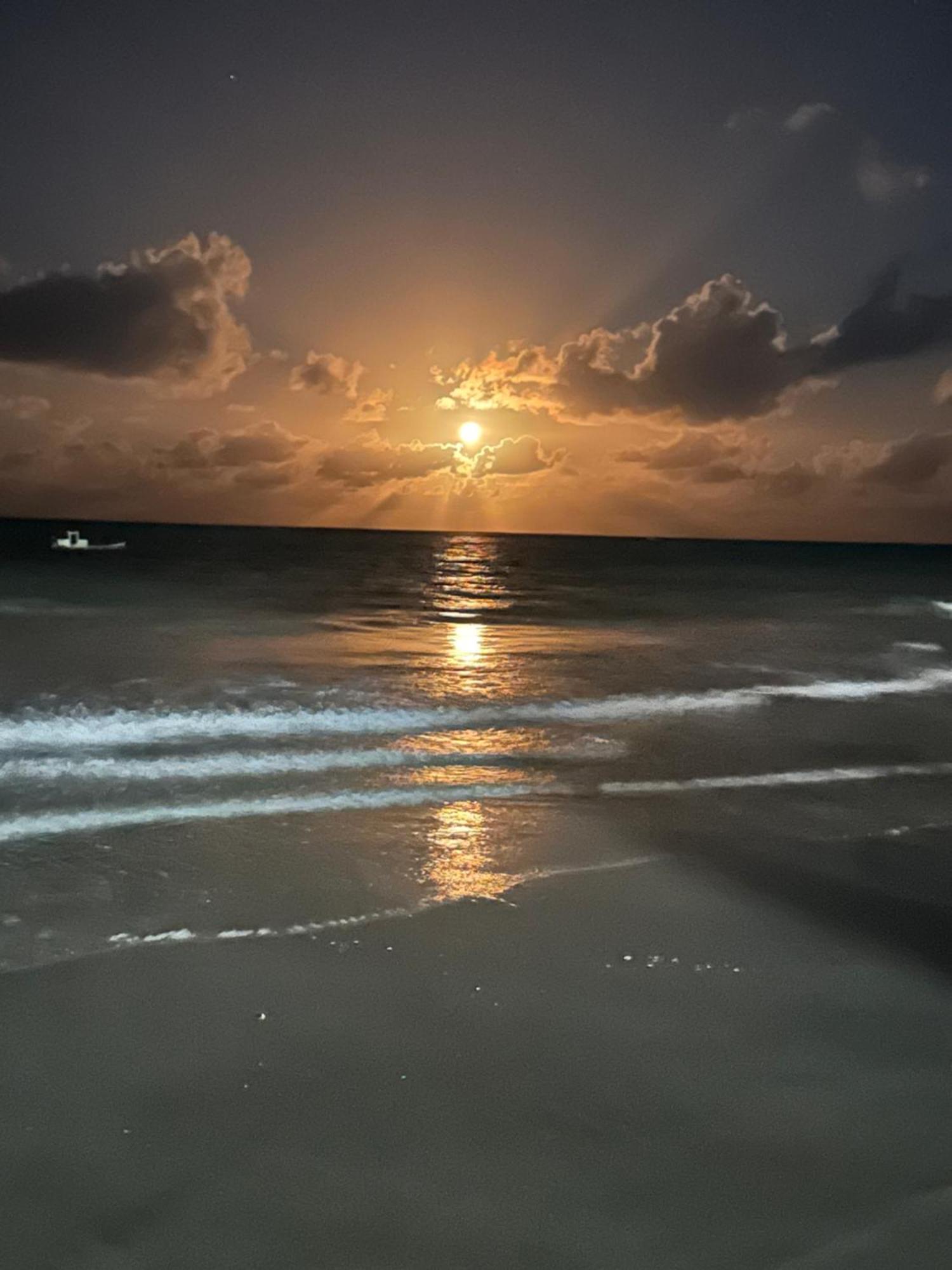 De Luxo A Beira-mar * Tamandare